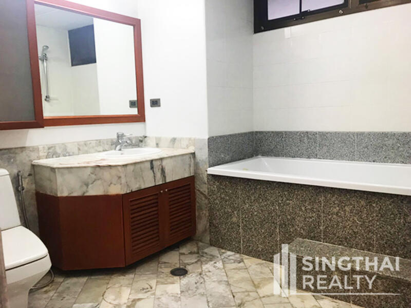 The Waterford Park, Bangkok, Soi Sukhumvit 53, Khlong Tan Nua, Watthana, Bangkok, 2 Bedrooms, 139 sqm, Condo For Sale, by PROPERTYSIGHTS REAL ESTATE, 6980617 - DDproperty.com