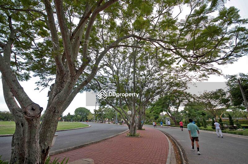 400เมตรก็ถึงสวนศรีเมือง