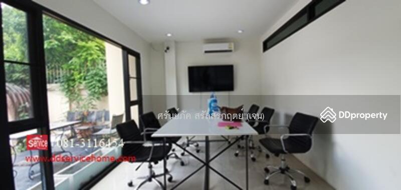 ให้เช่า - ให้เช่า บ้านเดี่ยว 3 ชั้น 64 ตรว. ถนนลาดพร้าว ซ. 15, กรุงเทพ