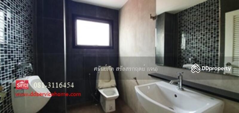 For Rent - ให้เช่า บ้านเดี่ยว 3 ชั้น 64 ตรว. ถนนลาดพร้าว ซ. 15, Bangkok