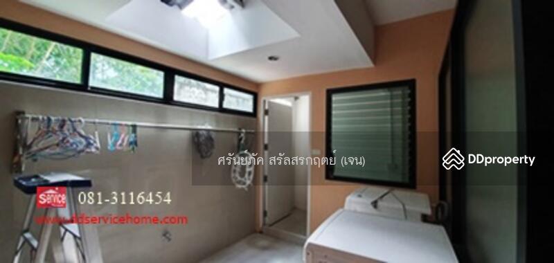 For Rent - ให้เช่า บ้านเดี่ยว 3 ชั้น 64 ตรว. ถนนลาดพร้าว ซ. 15, Bangkok