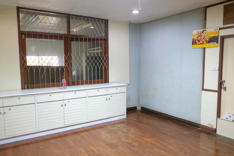 House and land for sale at Soi Phibulsongkram 22, Nonthaburi, 866sq.m., Nonthaburi, 14/4 Soi Wat Kamphaeng, Talat Kwan, Muang Nonthaburi, Nonthaburi, 4 Bedrooms, 220 sqm, Single Detached House For Sale, by วิวัฒน์ เวชพงศา, 7134372 - DDproperty.com