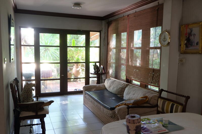 Land and houses for sale at Soi Sukhumvit 66/1,near BTS Udomsuk, Bangkok, 248-248/2 ซอย สรรพาวุธ 2, Bang Na, Bang Na, Bangkok, 7 Bedrooms, 450 sqm, Single Detached House For Sale, by วิวัฒน์ เวชพงศา, 7147117 - DDproperty.com