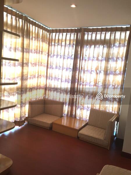 For Rent - Urbana Sukhumvit 15, Bangkok