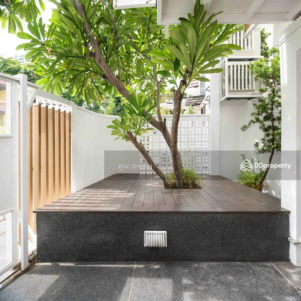 Siri 3, Bangkok, 33/7 เอกมัย, Khlongtoei Nua, Watthana, Bangkok, 5 Bedrooms, 220 sqm, Townhouse For Rent, by Sirichai Baimongkol, 7257231 - DDproperty.com