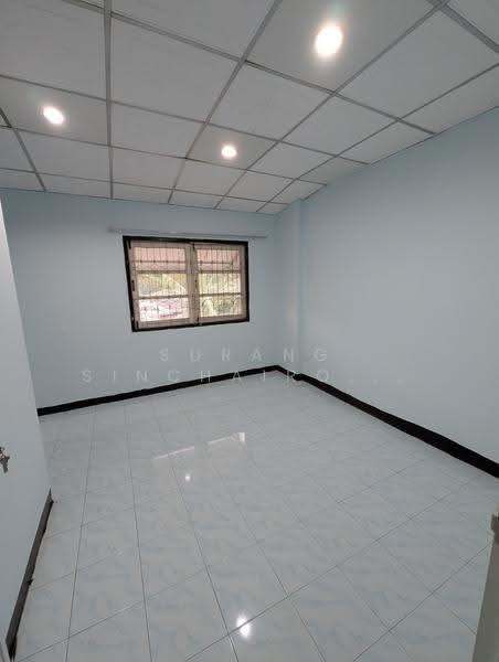 2 Bedroom Townhouse in Muang Pathum Thani, Pathum Thani, ปทุมธานี, นาวงพัฒนา, หลักหก, เมืองปทุมธานี, ปทุมธานี, 160 ตร.ม., ทาวน์เฮ้าส์ ให้เช่า, โดย Surang Sinchairojkul, 726821 - DDproperty.com