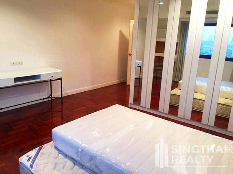 Kallista Mansion, Bangkok, 64 Soi Sukhumvit 11, Khlongtoei Nua, Watthana, Bangkok, 4 Bedrooms, 315 sqm, Condo For Rent, by PROPERTYSIGHTS REAL ESTATE, 7297054 - DDproperty.com
