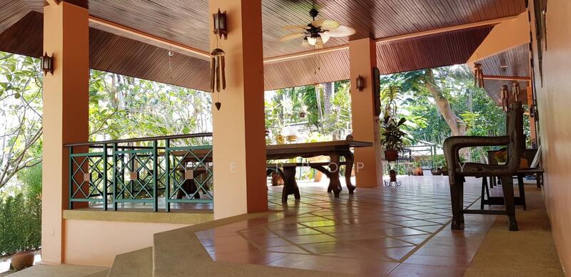 ให้เช่า - 8R0039 This pool villa 4 bedroom 3 bathroom 95,000/month at Chalong have fully furnished, ภูเก็ต