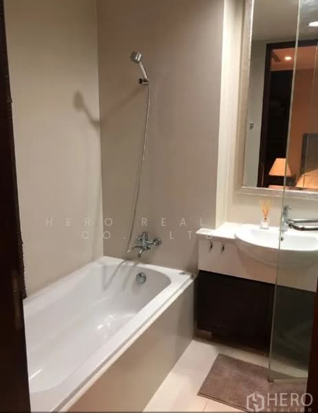 The Oleander, Bangkok, 44 Soi Sukhumvit 11, Khlongtoei Nua, Watthana, Bangkok, 2 Bedrooms, 125 sqm, Condo For Rent, by Hero Realtor Co., Ltd., 7358563 - DDproperty.com
