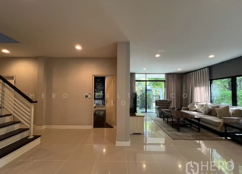 For Rent 4 Bedroom Detached House in Setthasiri Krungthep Kreetha, Bang Kapi Bangkok BRE4152, Bangkok, Hua Mak, Bang Kapi, Bangkok, 4 Bedrooms, 260 sqm, Single Detached House For Rent, by Hero Realtor Co., Ltd., 7359786 - DDproperty.com
