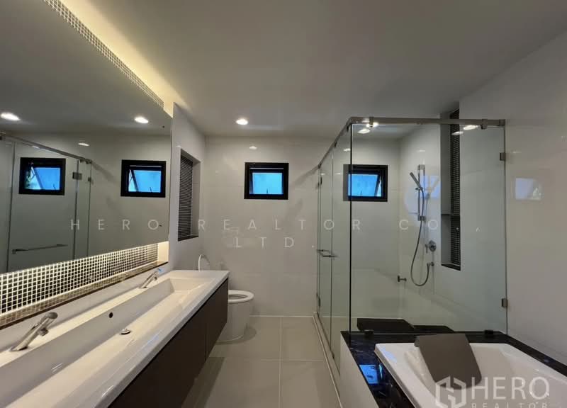 For Rent 4 Bedroom Detached House in Setthasiri Krungthep Kreetha, Bang Kapi Bangkok BRE4152, กรุงเทพ, หัวหมาก, บางกะปิ, กรุงเทพ, 260 ตร.ม., บ้านเดี่ยว ให้เช่า, โดย Hero Realtor Co., Ltd., 7359786 - DDproperty.com