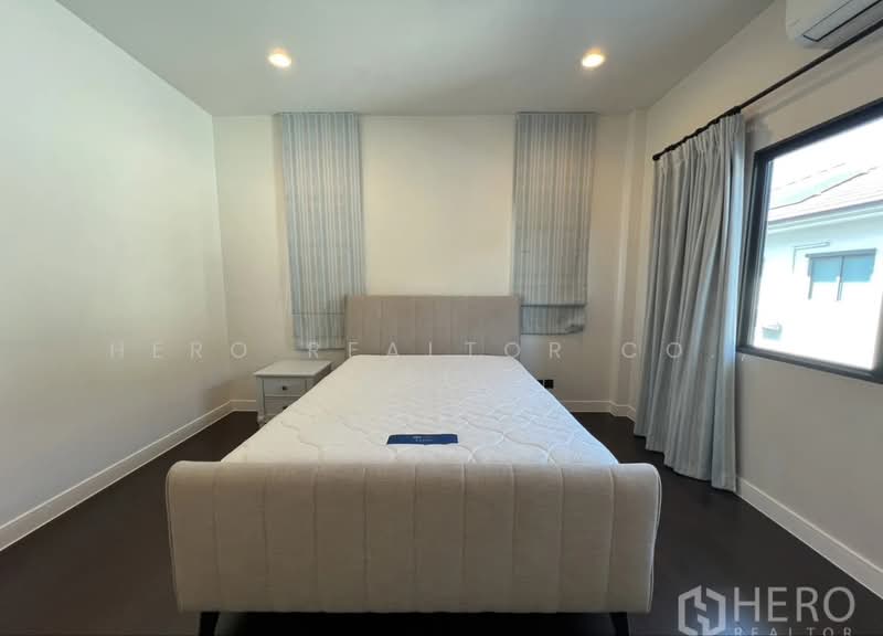 For Rent 4 Bedroom Detached House in Setthasiri Krungthep Kreetha, Bang Kapi Bangkok BRE4152, Bangkok, Hua Mak, Bang Kapi, Bangkok, 4 Bedrooms, 260 sqm, Single Detached House For Rent, by Hero Realtor Co., Ltd., 7359786 - DDproperty.com