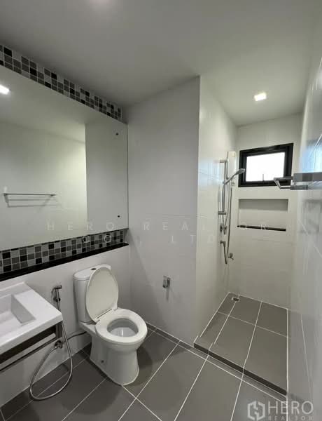 For Rent: 3-Bedroom Detached House at Setthasiri Srinakarin-Rama 9, Bangkok BRE8006, Bangkok, Hua Mak, Bang Kapi, Bangkok, 3 Bedrooms, 183 sqm, Single Detached House For Rent, by Hero Realtor Co., Ltd., 7359789 - DDproperty.com