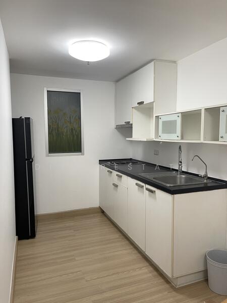 ให้เช่า - The Escape Condominium : ดิ เอสเคป คอนโดมิเนียม, กรุงเทพ