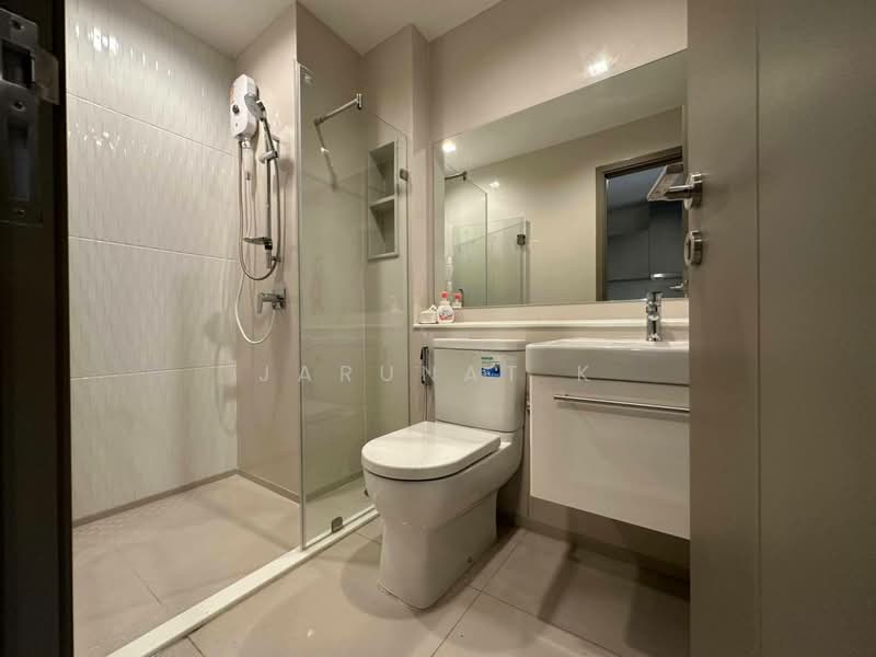 Life Asoke Hype, Bangkok, 339 Chaturathit Rd, Makkasan, Ratchathewi, Bangkok, 1 Bedroom, 32 sqm, Condo For Rent, by Jarunat K, 7445919 - DDproperty.com