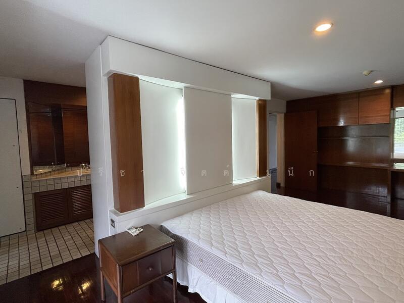 ให้เช่า - โลว์ไลท์อพาร์ทเมนท์รีสอร์ทสไตล์ 3 นอนระหว่างบีทีเอสอารีย์และสะพานควาย, กรุงเทพ