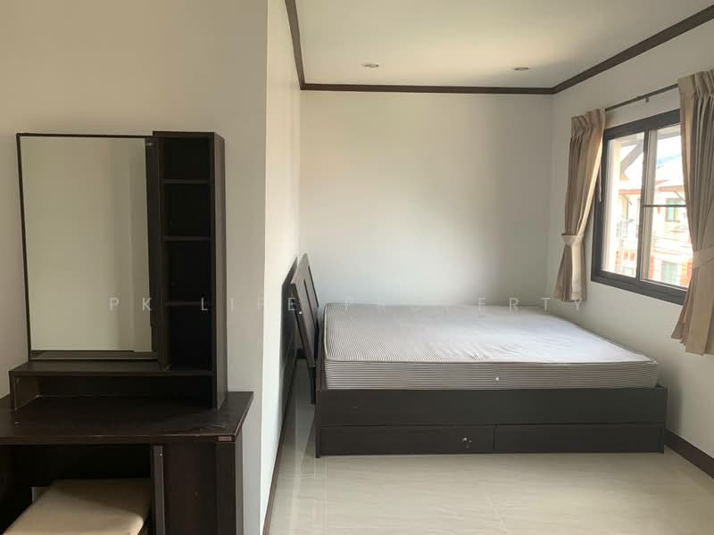 8R0066 This house for rent 3 bedroom 2 bathroom 30,000/month at chalong have fully furnished, Phuket, Chalong, Muang Phuket, Phuket, 3 Bedrooms, 200 sqm, Townhouse For Rent, by PK LIFE Property, 7473618 - DDproperty.com