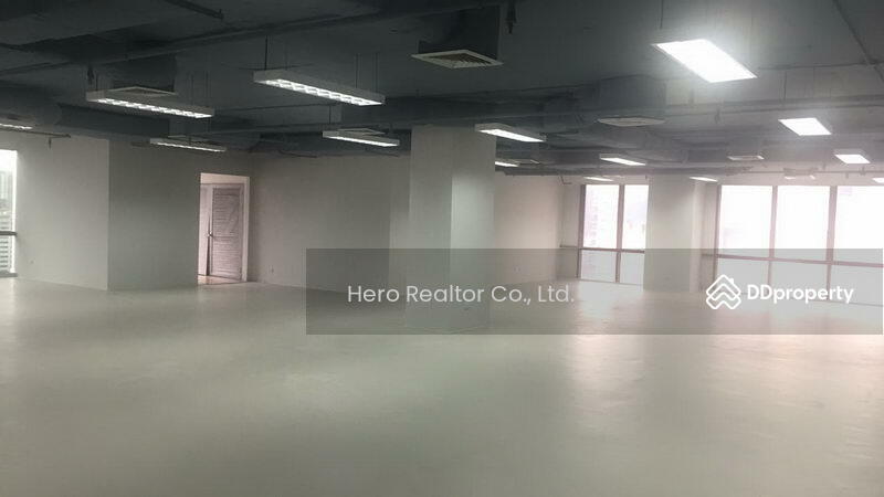 ให้เช่า - For Rent Office Space Sukhumvit 21 BTS Asok MRT Sukhumvit Watthana BRE4484, กรุงเทพ