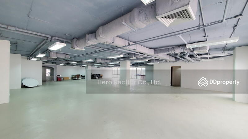 ให้เช่า - For Rent Office Space Sukhumvit 21 BTS Asok MRT Sukhumvit Watthana BRE4484, กรุงเทพ