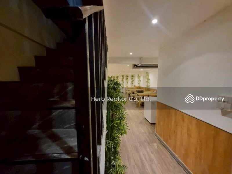 For Rent - For Rent Bangkok Shophouse Sukhumvit 55 BTS Thong Lo Watthana bre11739, Bangkok