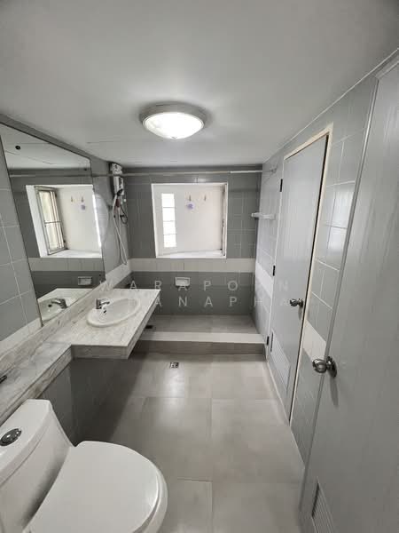 Baan Suanthon Ratchada, Bangkok, 60 Chuea Phloeng 2 Alley, Jom Phon, Chatuchak, Bangkok, 2 Bedrooms, 60 sqm, Condo For Rent, by waraporn chanapha, 7522174 - DDproperty.com