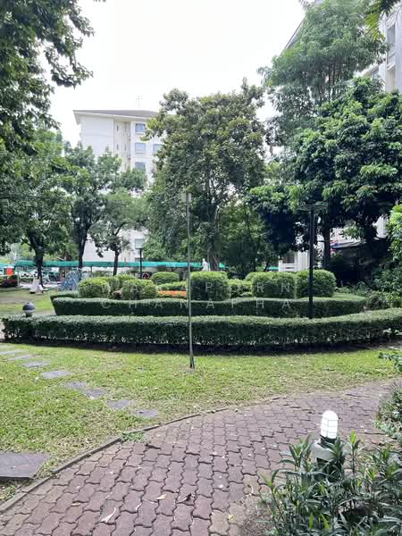 Baan Suanthon Ratchada, Bangkok, 60 Chuea Phloeng 2 Alley, Jom Phon, Chatuchak, Bangkok, 2 Bedrooms, 60 sqm, Condo For Rent, by waraporn chanapha, 7522174 - DDproperty.com