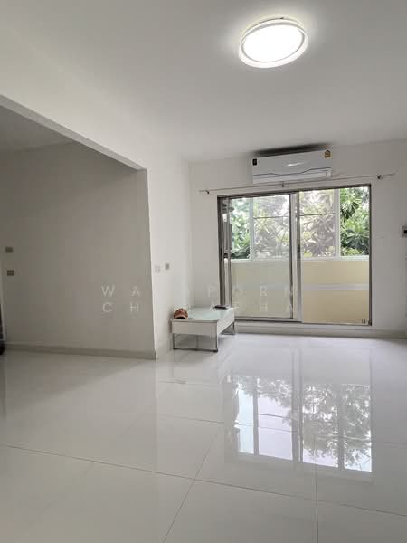 Baan Suanthon Ratchada, Bangkok, 60 Chuea Phloeng 2 Alley, Jom Phon, Chatuchak, Bangkok, 2 Bedrooms, 60 sqm, Condo For Rent, by waraporn chanapha, 7522174 - DDproperty.com