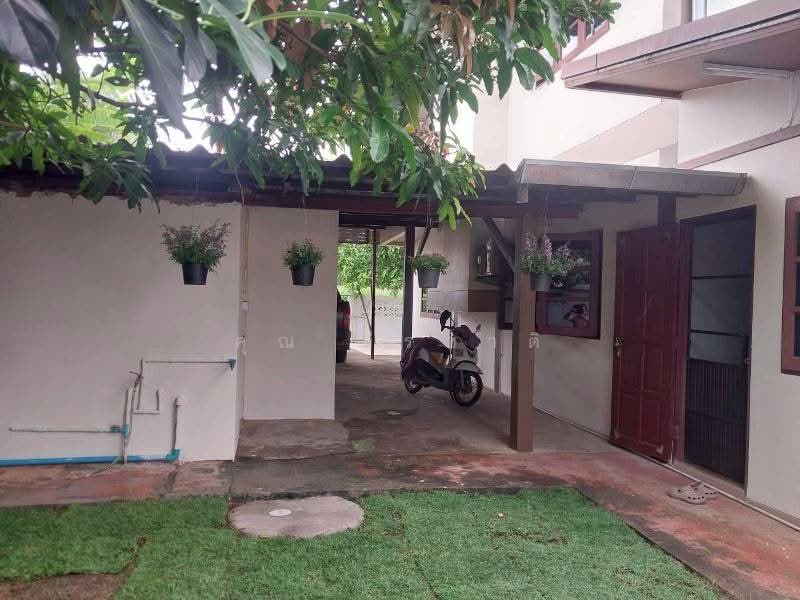 Jinda Villa, Chiang Mai, Nong Phung, Saraphi, Chiang Mai, 5 Bedrooms, 200 sqm, Single Detached House For Rent, by คุณ ธีรชาติ, 7524651 - DDproperty.com