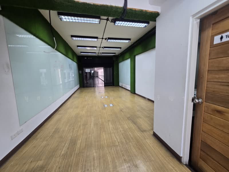 Liberty Plaza Building, Bangkok, Khlong Tan Nua, Watthana, Bangkok, , 90 sqm, Office Space For Rent, by นุสรณ์ ทรัพย์เจริญรุ่ง, 7565282 - DDproperty.com
