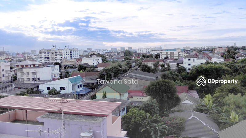 oom near Paholyothin 59-Bang Khen-Sai Mai