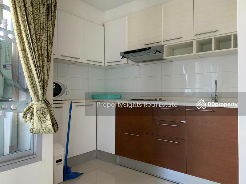 For Rent - Charming Resident Sukhumvit 22, Bangkok