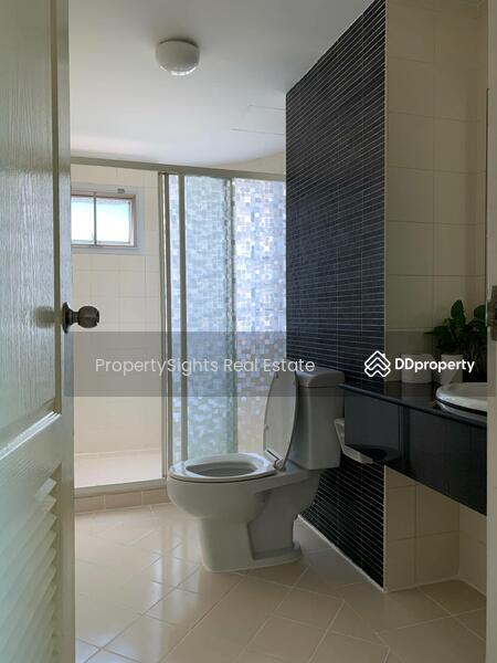 For Rent - Charming Resident Sukhumvit 22, Bangkok