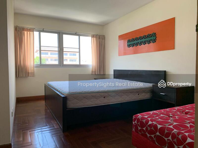 For Rent - Charming Resident Sukhumvit 22, Bangkok