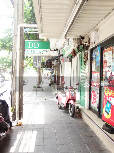 พื้นที่ค้าขาย​ เปิดร้าน​ สุรวงศ์​ สีลม ธนิยะ​, กรุงเทพ, 35 สุรวงศ์, สุริยวงศ์, บางรัก, กรุงเทพ, 100 ตร.ม., พื้นที่ขายของ ให้เช่า, โดย Tawana Sata, 7589537 - DDproperty.com