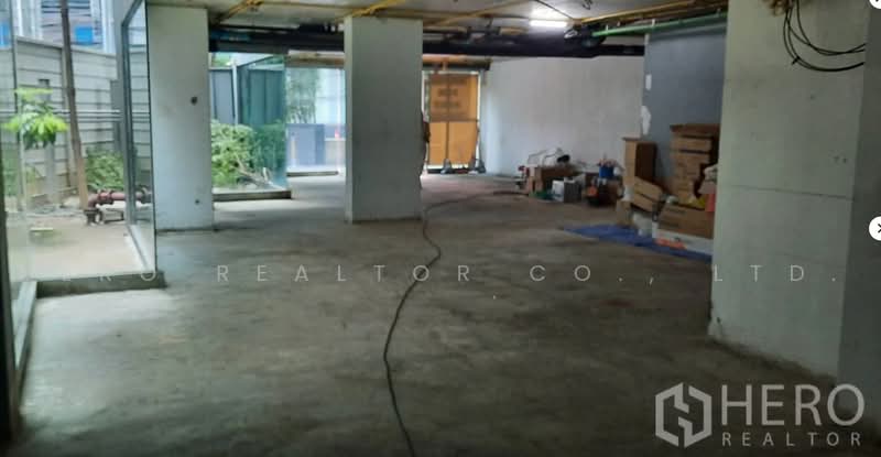 For Rent Retail Space 155 sqm in Khlong Toei near MRT Sukhumvit BTS Asok BRE0354, Bangkok, Khlong Toei, Bangkok, , 155 sqm, Retail Space For Rent, by Hero Realtor Co., Ltd., 7600197 - DDproperty.com