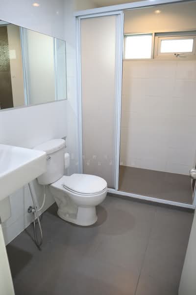 Aspire Sukhumvit 48, Bangkok, Sukhumvit Road, Phra Kanong, Khlong Toei, Bangkok, 2 Bedrooms, 65 sqm, Condo For Rent, by ธีรพงศ์ เลิศชัยทัศน์, 7614579 - DDproperty.com
