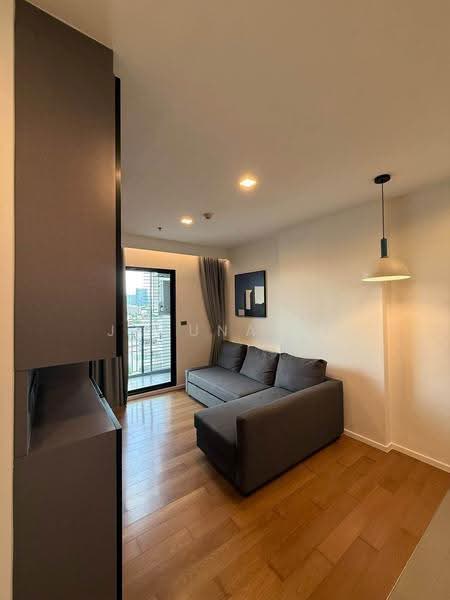 Blocs 77, Bangkok, 291 On Nut Rd, Phra Kanong Nua, Watthana, Bangkok, 1 Bedroom, 40 sqm, Condo For Rent, by Jarunat K, 7616870 - DDproperty.com