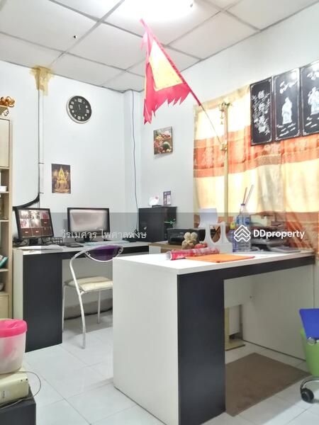บ้านมีนบุรี (สำหรับรีโนเวท) 5 นอน 2 น้ำ 50 ตร.ว. 244 ตร.ม. ใกล้รถไฟฟ้าสายสีชมพู แฟร์ชั่นไอส์แลนด์