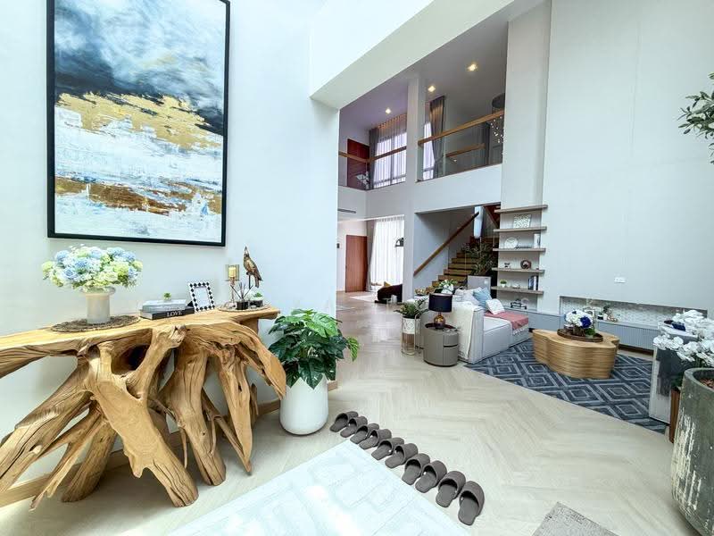 No Name, Bangkok, 52 Pridi Banomyong 26, Phra Kanong Nua, Watthana, Bangkok, 4 Bedrooms, 716 sqm, Single Detached House For Sale, by Amolraya Tongsuk, 7646742 - DDproperty.com
