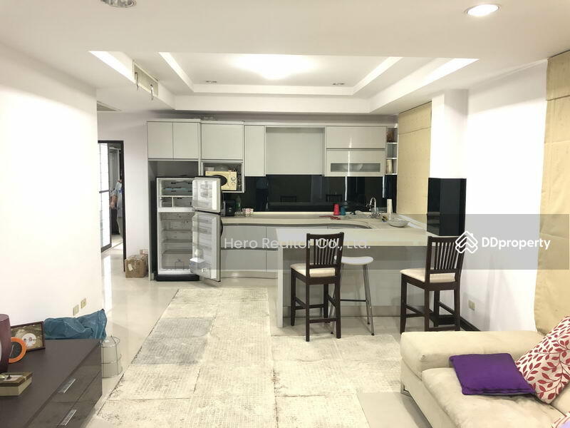 ให้เช่า - For Rent Bangkok Home Office Pracha Uthit Huai Khwang BRE12614, กรุงเทพ