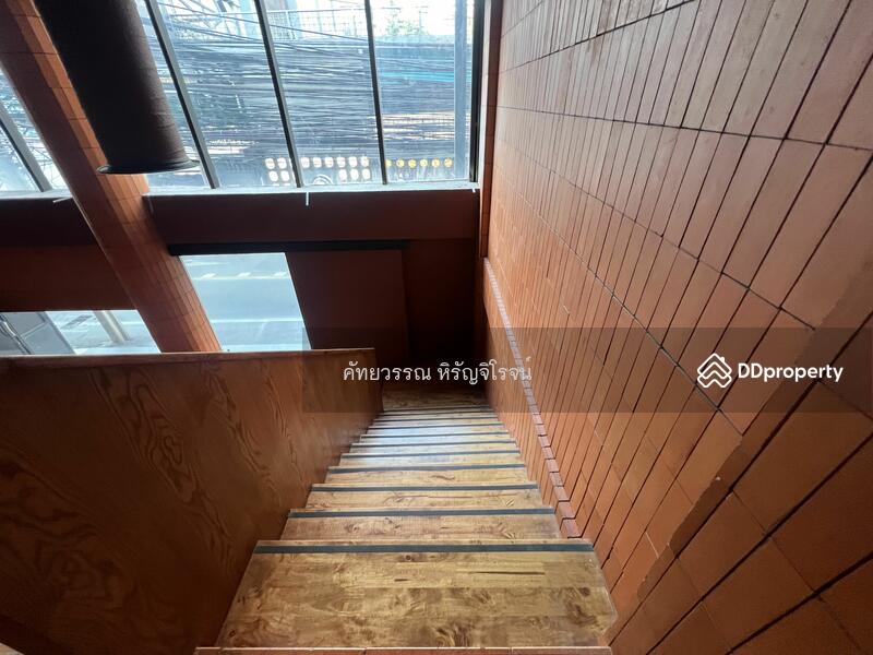 For Rent - Space for rent , Thonglor 55 , 200sq.m. , For Restaurant , Spa , Hair Salon , Bar , Rent 250,000 B/m, Bangkok