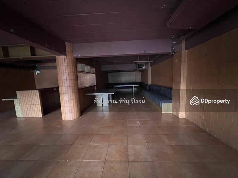 For Rent - Space for rent , Thonglor 55 , 200sq.m. , For Restaurant , Spa , Hair Salon , Bar , Rent 250,000 B/m, Bangkok