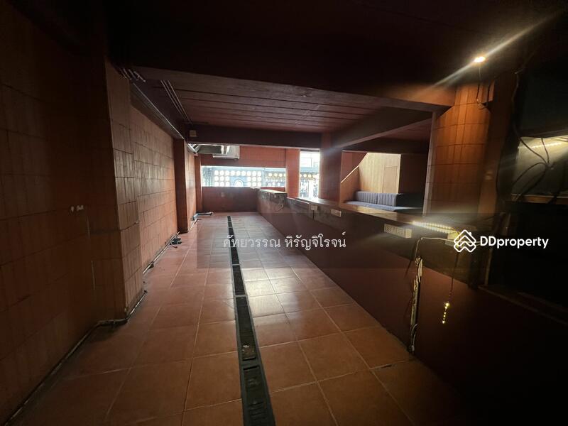 For Rent - Space for rent , Thonglor 55 , 200sq.m. , For Restaurant , Spa , Hair Salon , Bar , Rent 250,000 B/m, Bangkok