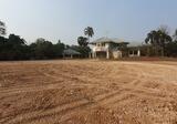 ขายที่ดิน พร้อมบ้านเดี่ยว ซ.บัวทอง ถนนเลี่ยงเมืองหนองคาย-สกลนคร อุดรธานี เนื้อที่ 5 ไร่ ถมแล้ว ติดโครงการ เดอ นายน์ มิตรภาพ-แยกสามพร้าว ทำเลทอง เดินทางสะดวก ใกล้ โลตัส, โกลบอลเฮ้าส์, โฮมโปร, ม.ราชภัฎสวนสุนันทา, ตลาดรังษิณา, สนามบินอุดรธานี - DDproperty.com