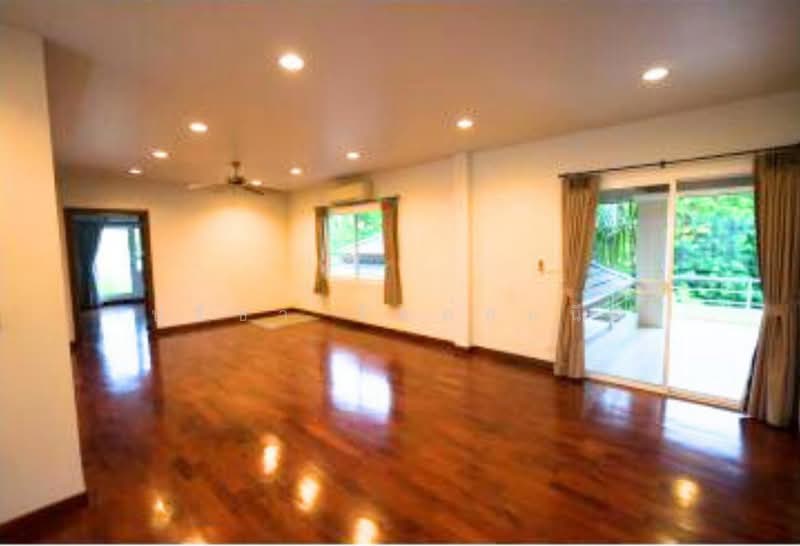 House 5 bedroom plus big working-room, living room, 3 bathroom in Panya Village near Club House, Bangkok, 89/1 Onnut 17, Suan Luang, Suan Luang, Bangkok, 5 Bedrooms, 500 sqm, Single Detached House For Rent, by ปรีชา จิตต์สมนึก, 7705890 - DDproperty.com