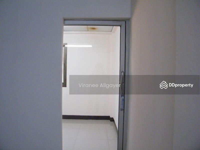 เช่าอาคารพาณิชย์ 2 คูหา 3 ชั้นครึ่ง, Nakhon Ratchasima, Cho Ho, Muang Nakhon Ratchasima, Nakhon Ratchasima, , 128 sqm, Shophouse For Rent, by วิรณี, 7734939 - DDproperty.com