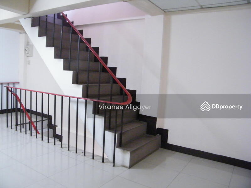เช่าอาคารพาณิชย์ 2 คูหา 3 ชั้นครึ่ง, Nakhon Ratchasima, Cho Ho, Muang Nakhon Ratchasima, Nakhon Ratchasima, , 128 sqm, Shophouse For Rent, by วิรณี, 7734939 - DDproperty.com