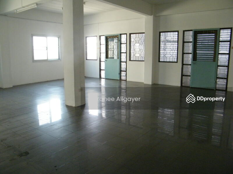 เช่าอาคารพาณิชย์ 2 คูหา 3 ชั้นครึ่ง, Nakhon Ratchasima, Cho Ho, Muang Nakhon Ratchasima, Nakhon Ratchasima, , 128 sqm, Shophouse For Rent, by วิรณี, 7734939 - DDproperty.com