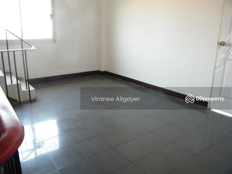 เช่าอาคารพาณิชย์ 2 คูหา 3 ชั้นครึ่ง, Nakhon Ratchasima, Cho Ho, Muang Nakhon Ratchasima, Nakhon Ratchasima, , 128 sqm, Shophouse For Rent, by วิรณี, 7734939 - DDproperty.com