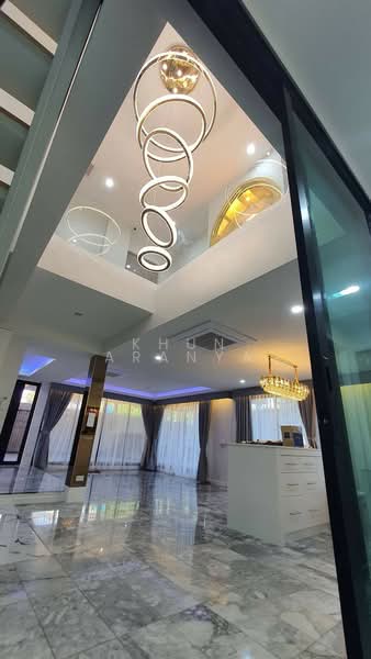 ให้เช่าบ้านเดี่ยวหลังใหญ่ 4 ชั้น ให้เช่า ทำเลทอง ทาวน์อินทาวน์ – เลียบด่วนรามอินทรา, Bangkok, ลาดพร้าาว96, Wang Thonglang, Wang Thonglang, Bangkok, 5 Bedrooms, 600 sqm, Single Detached House For Rent, by Khun Aranya, 7754986 - DDproperty.com